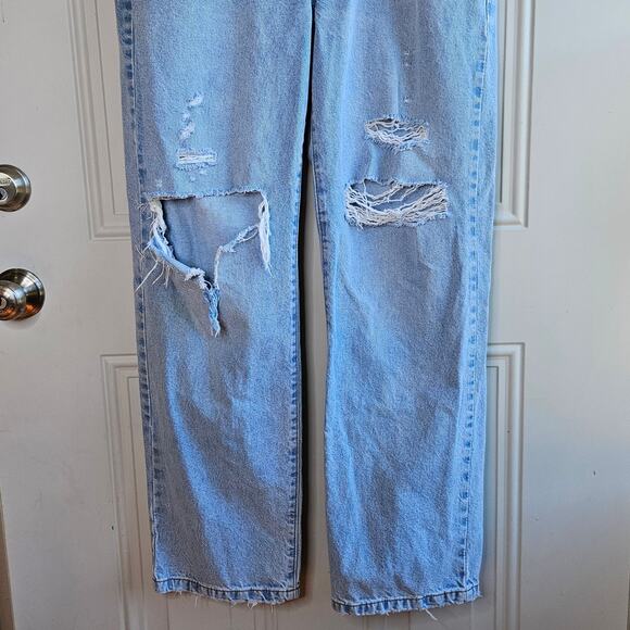 Cotton:On Loose Straight Jeans Light Wash Size 8 Boyfriend Distressed Denim - Picture 5 of 9